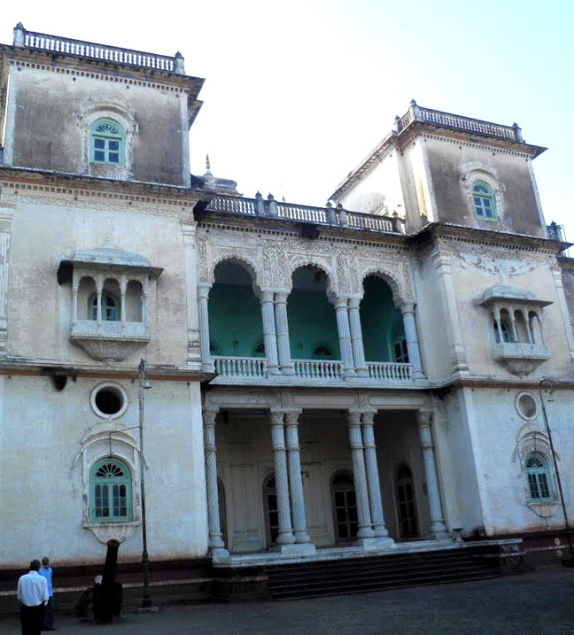 Sailana Palace